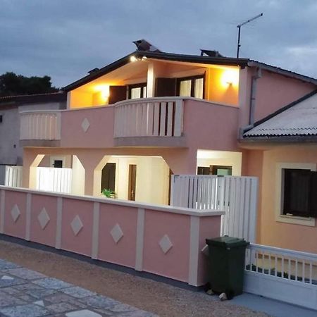 Villa Gizmo Vir Exterior foto